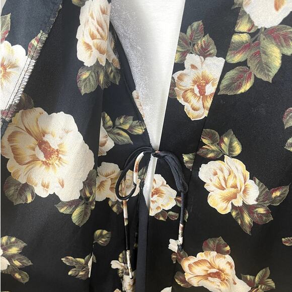 VTG Valentino Intimo Neiman Marcus Floral Lace Long Robe Women's XLP NO BELT - Picture 8 of 16